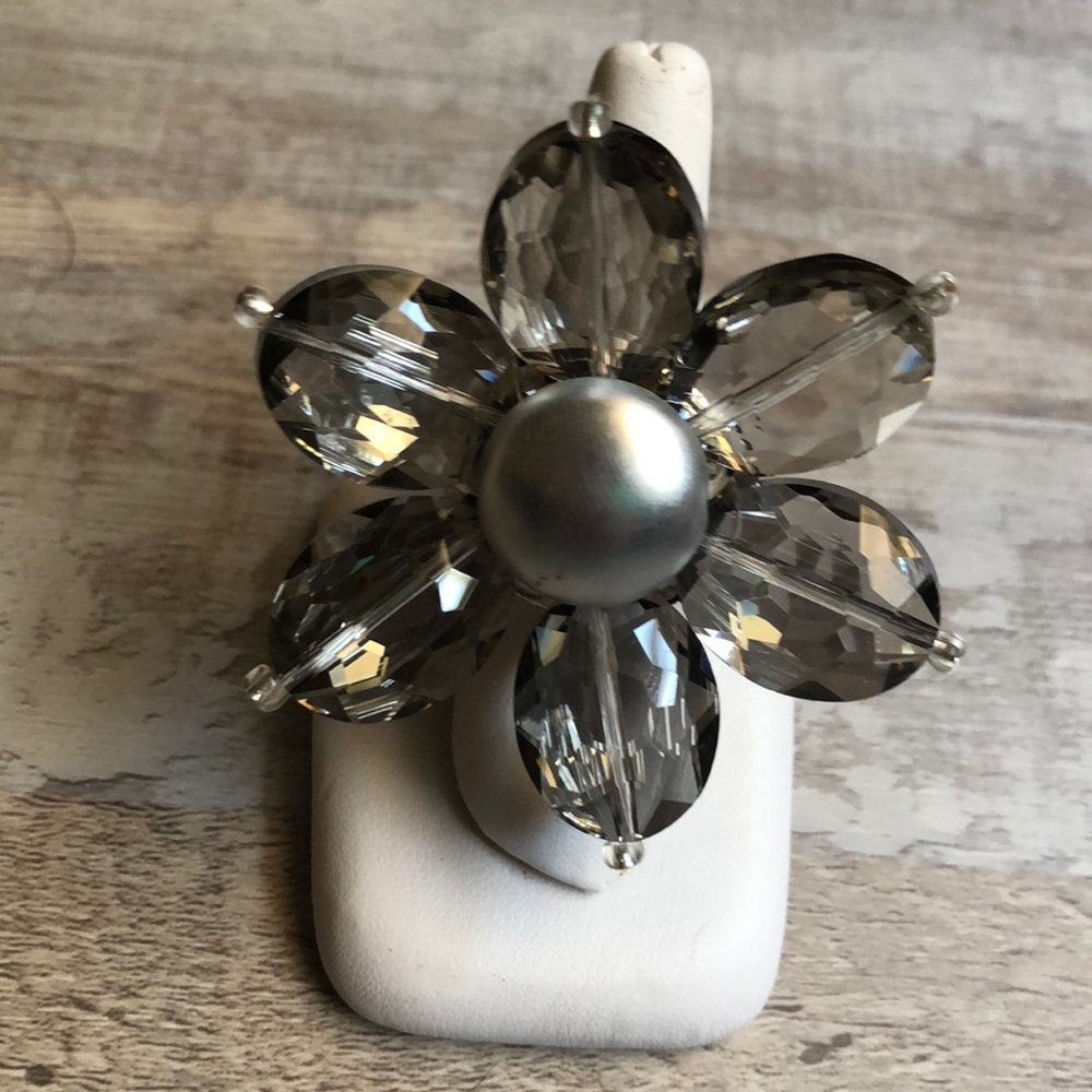 New Flower Stretch Ring